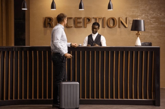  Want to Join the Best Hotel Management Institute in Delhi After 10th?