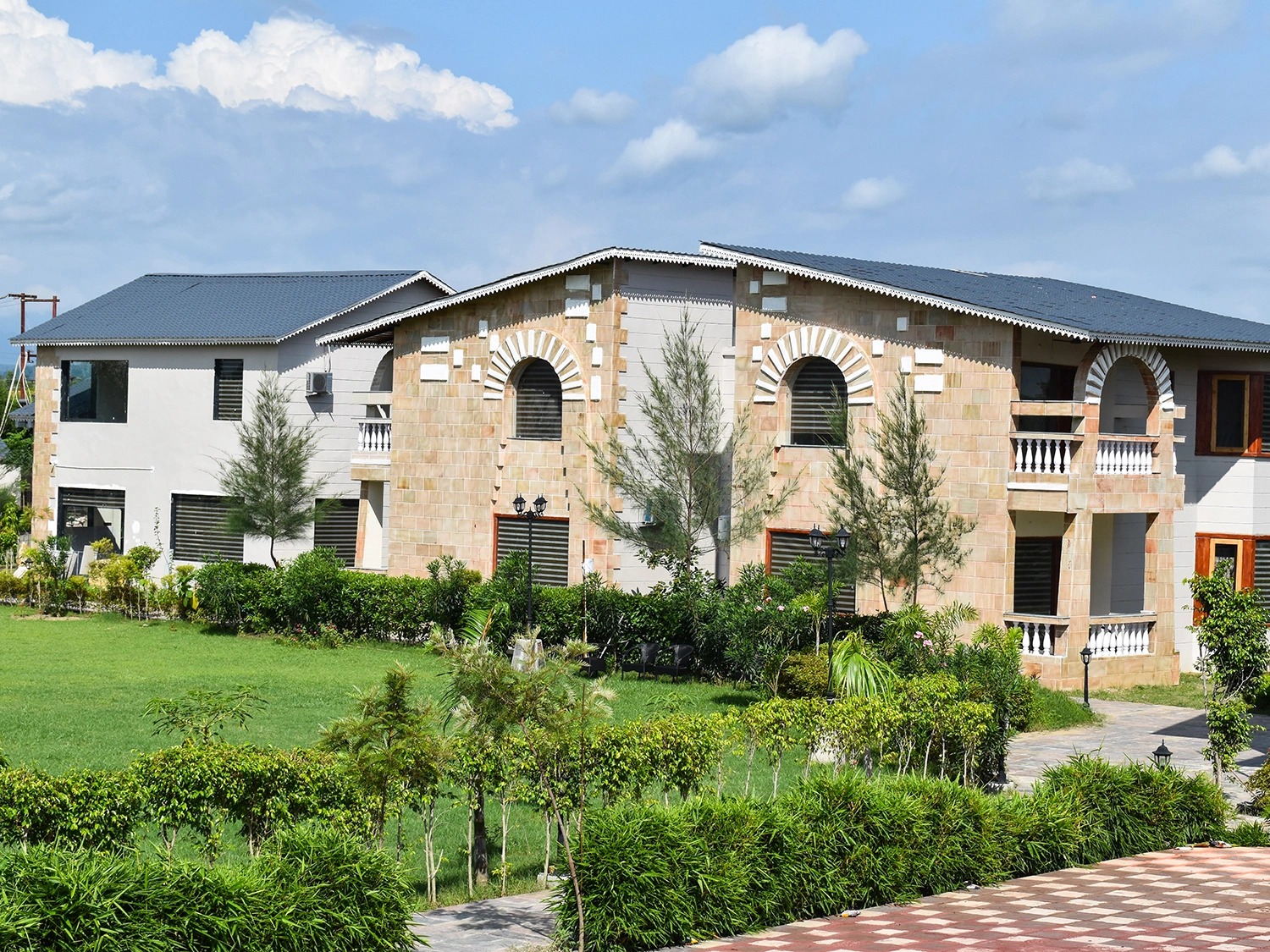  Best Resort in Jim Corbett – Experience Amaris Greens Resort