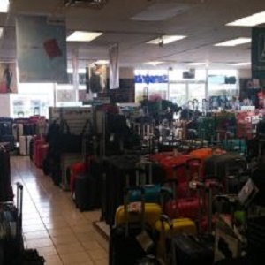  Luggage Super Outlet