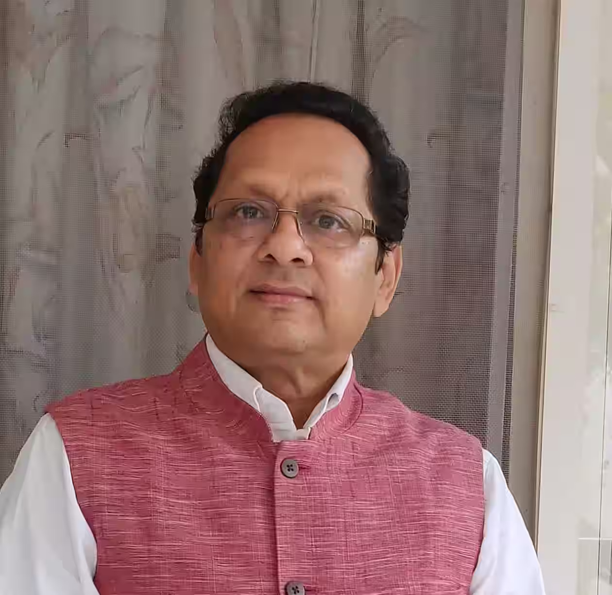  Best Spine Surgeon in Pune — Dr. Dilip S. Kiyawat