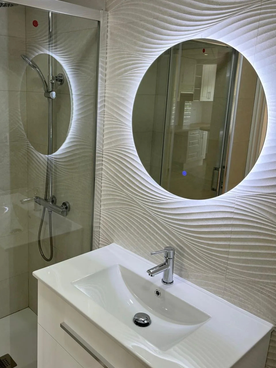 Luxury Bathroom Remodel in Dubai