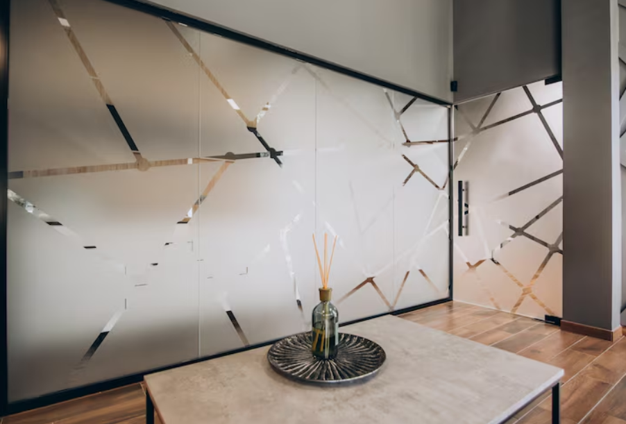  Glass Partition in Dubai | Modern & Affordable Solutions