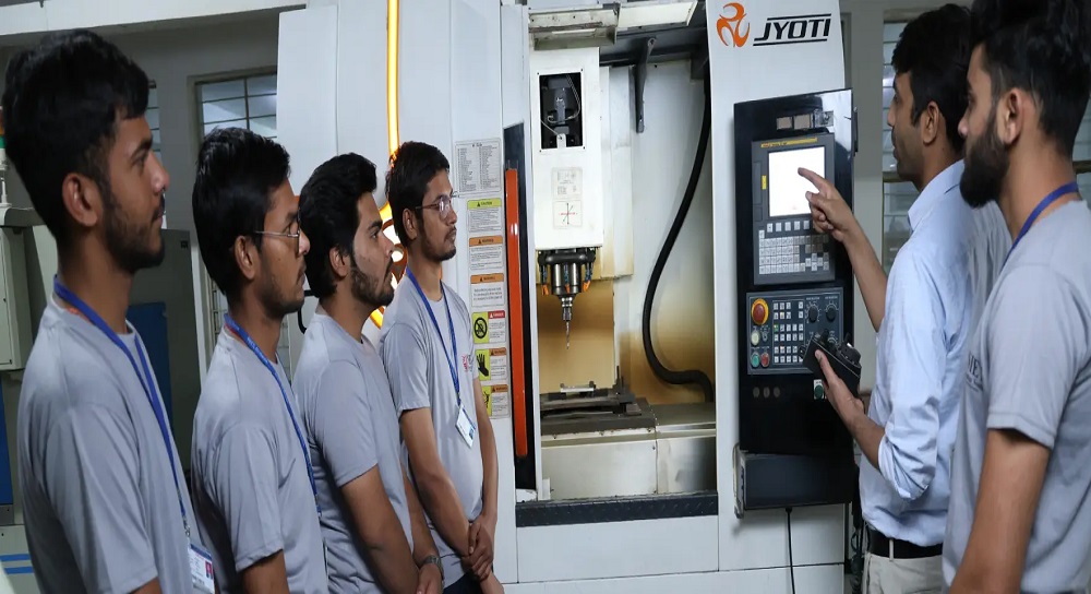  Bachelor of Mechanical Engineering for Future Innovators