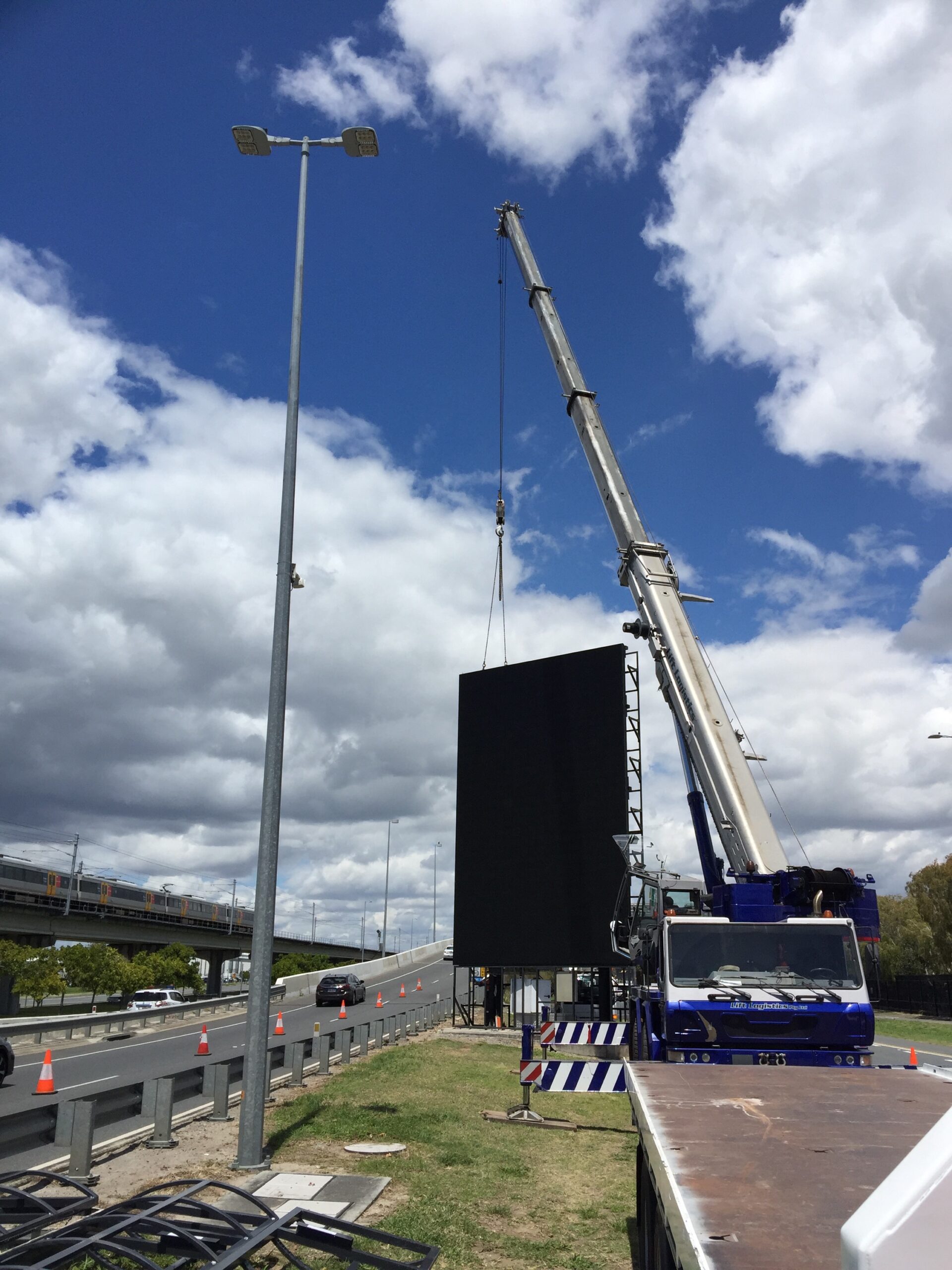  Professional Sign Installation Services Gold Coast - Prime Signs