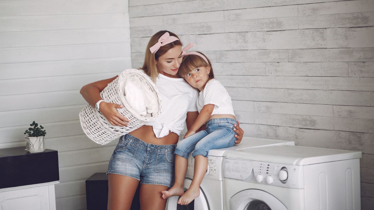  Airbnb Laundry Service for Busy Hosts