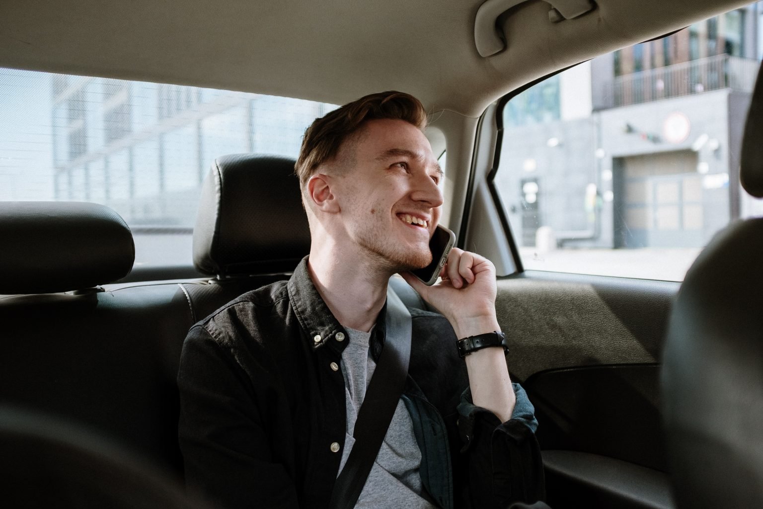 Find an Affordable Premium Taxi in Dorking