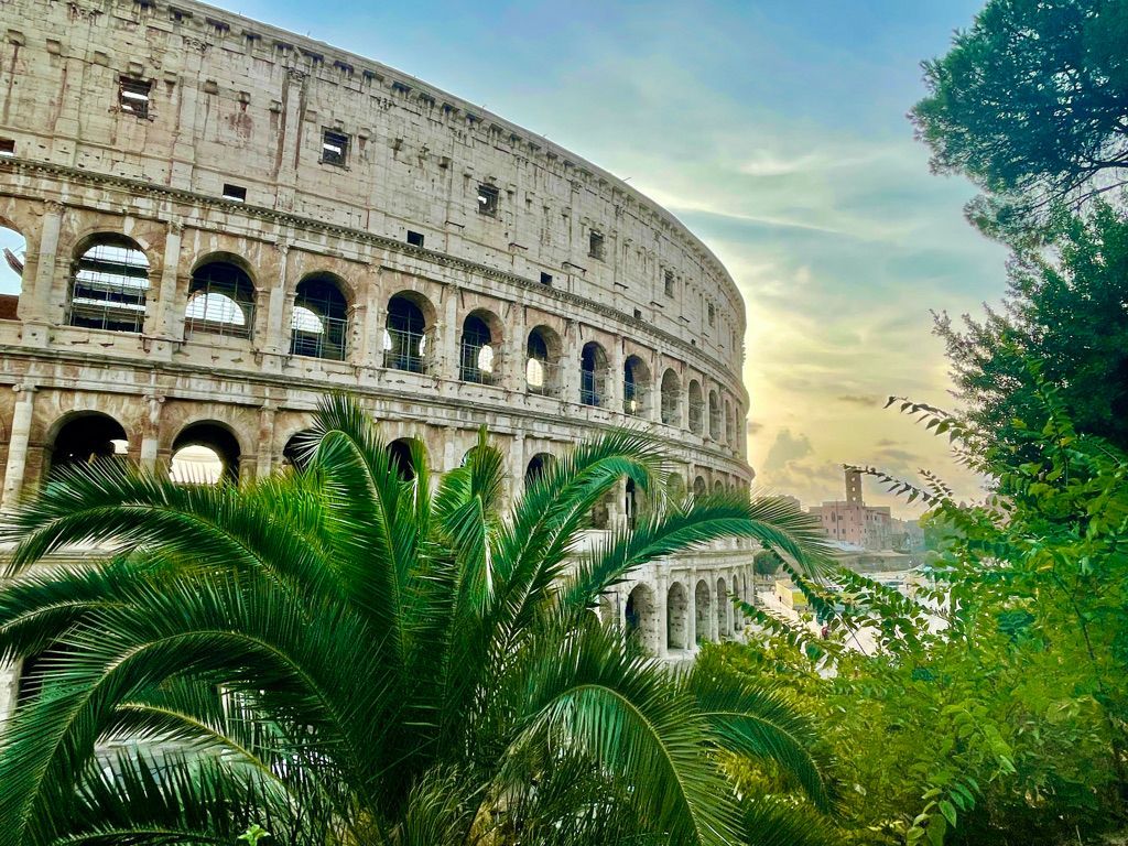  Explore Rome’s Glory with Official Tours in Rome