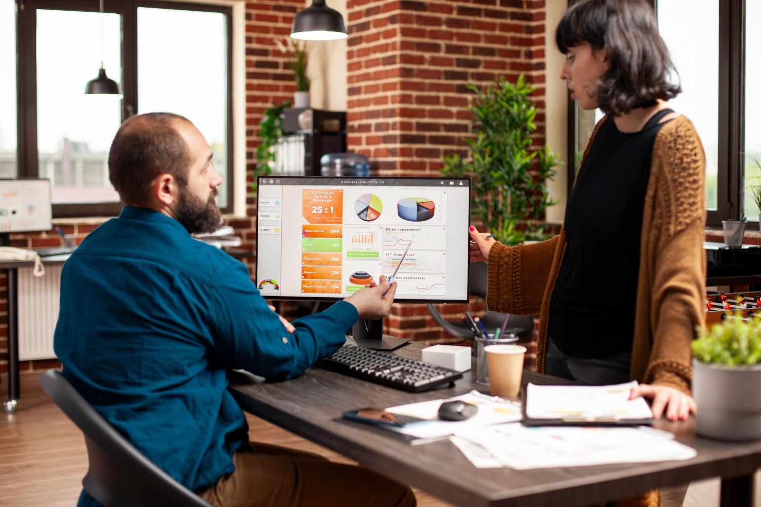  Performance-Focused Paid Advertising Strategy for Sustainable Growth