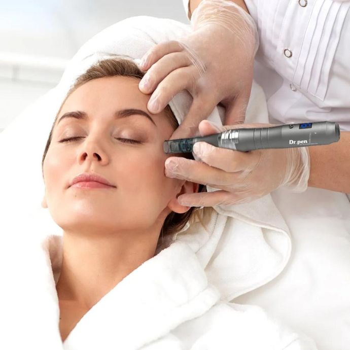  Microneedling Treatment Houston for Radiant Skin