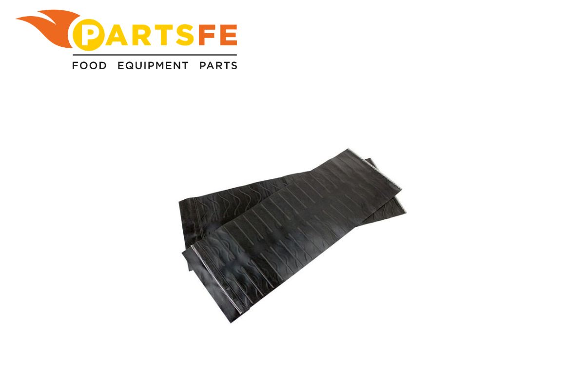  Roundup - AJ Antunes 7000416 Cleated Belt Black 2/PK