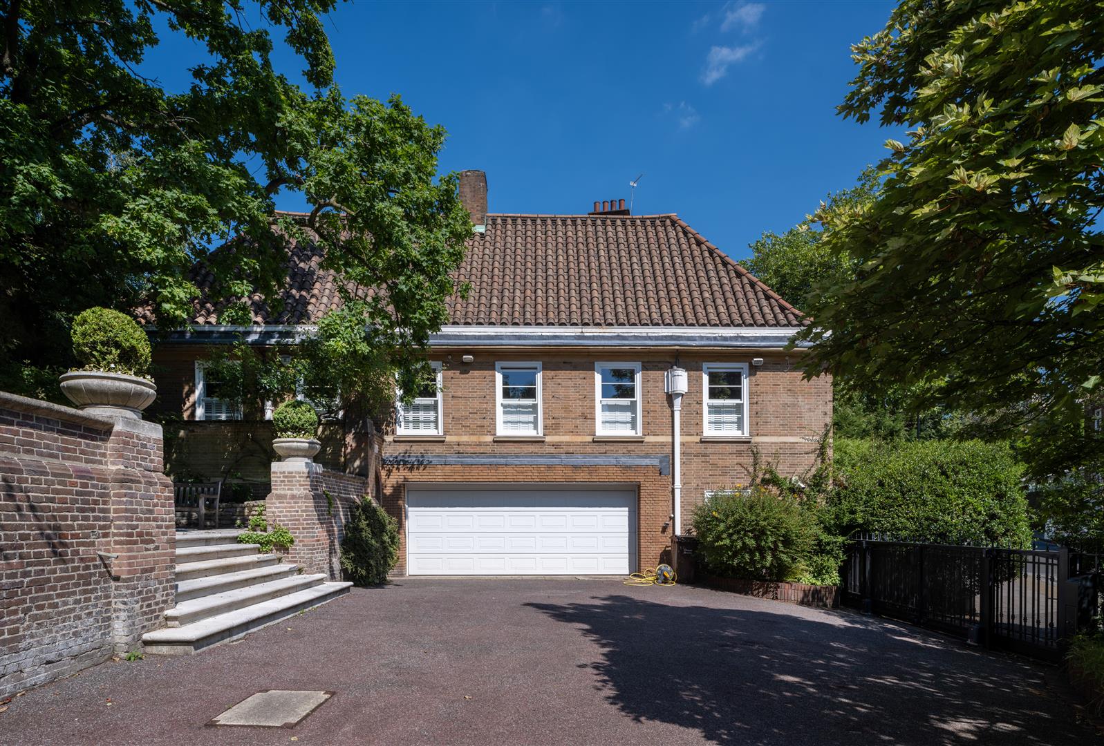  Buy Property in Hampstead & Luxury Apartments for Sale in Primrose Hill – Arlington Residential