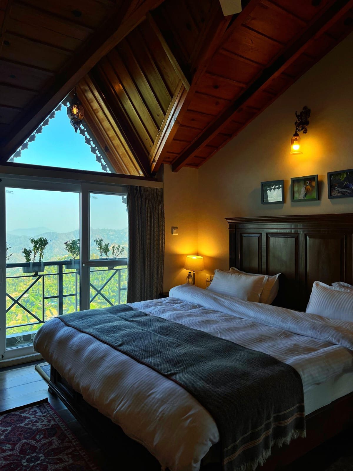  Luxury Homestays in Mukteshwar