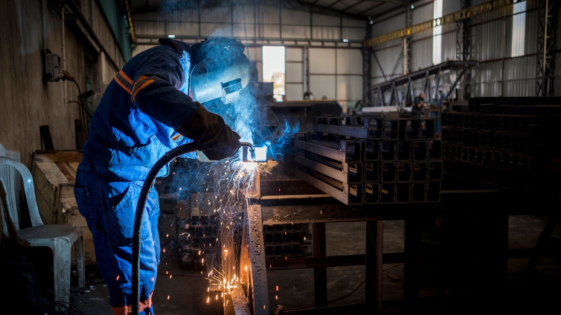  Stop Wrecking Your Drill Bits: A Free Metal Cutting Guide