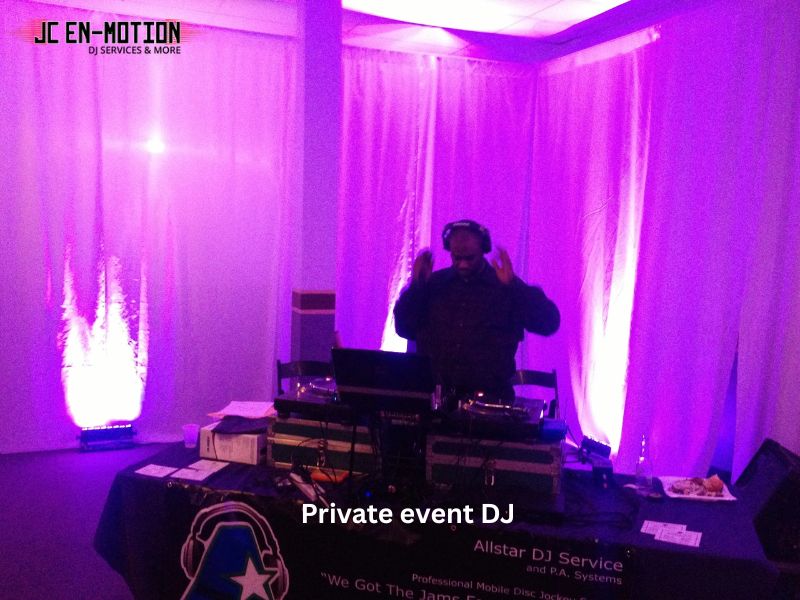  Looking for a Reliable Private Event DJ Book Today