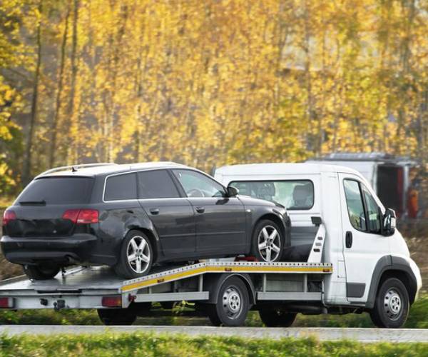  Reliable Emergency Towing Services Melbourne – Always Ready to Rescue!