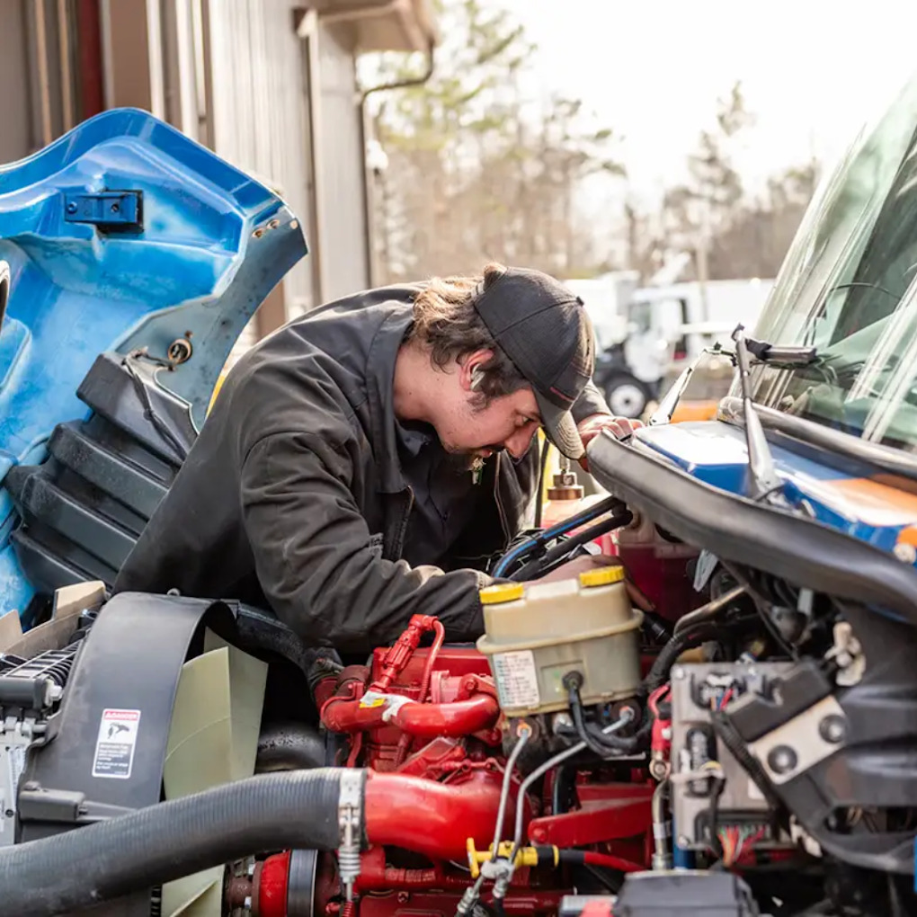  24/7 Roadside Tire Experts You Can Count On