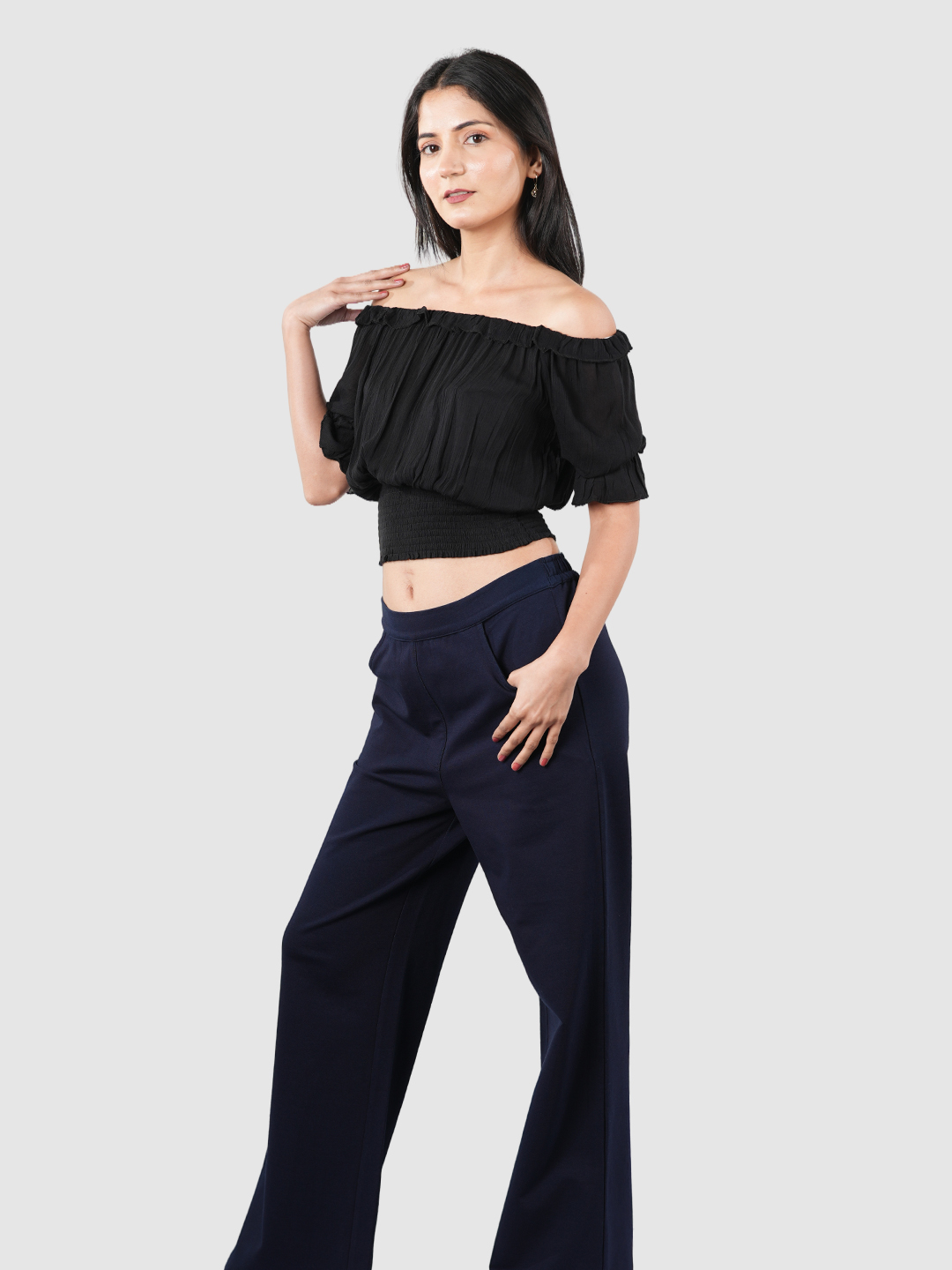  Premium Quality Crop Tops for Women’s Streetwear Looks