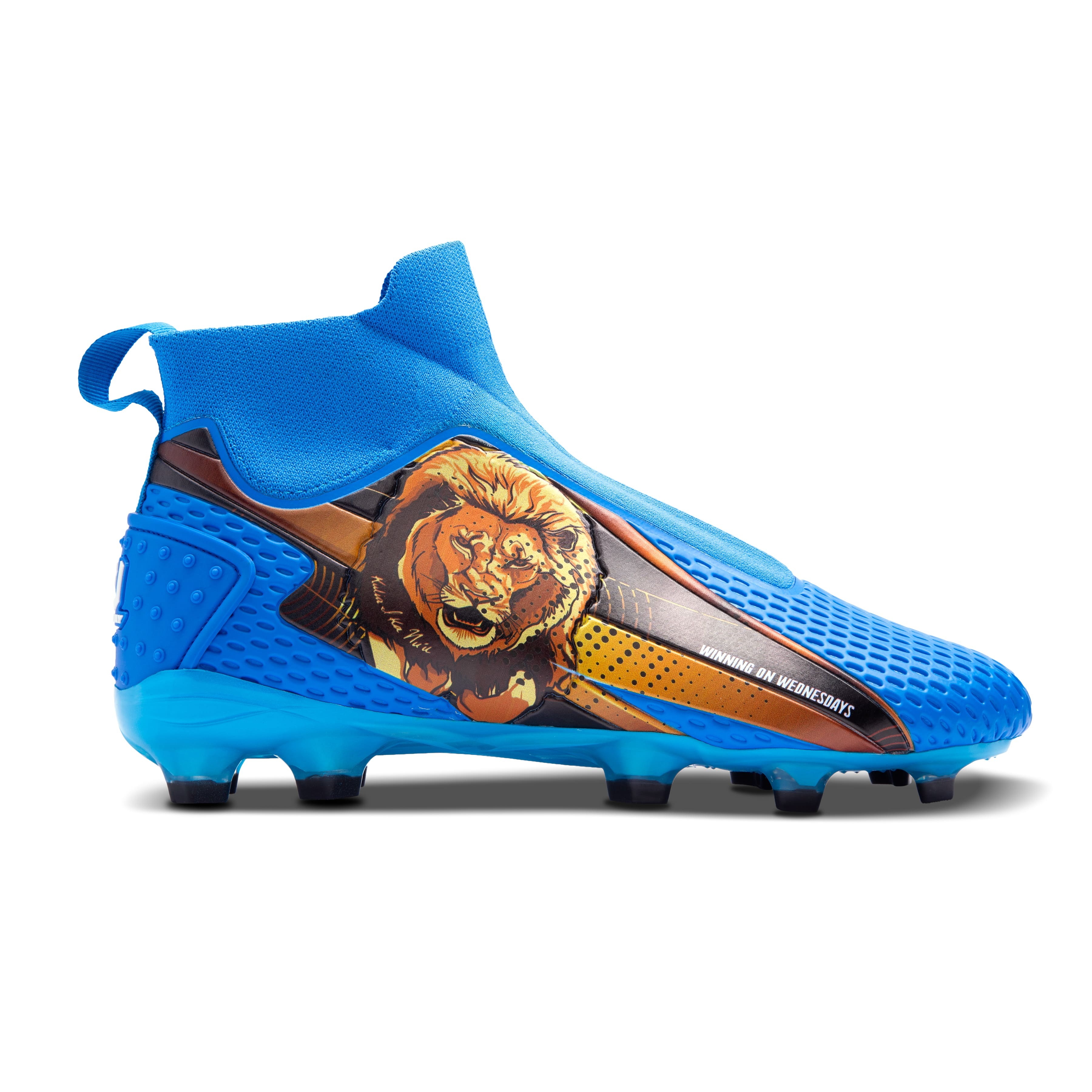  Upgrade Your Game with Premium Soccer Training Gear & Indoor Football Shoes