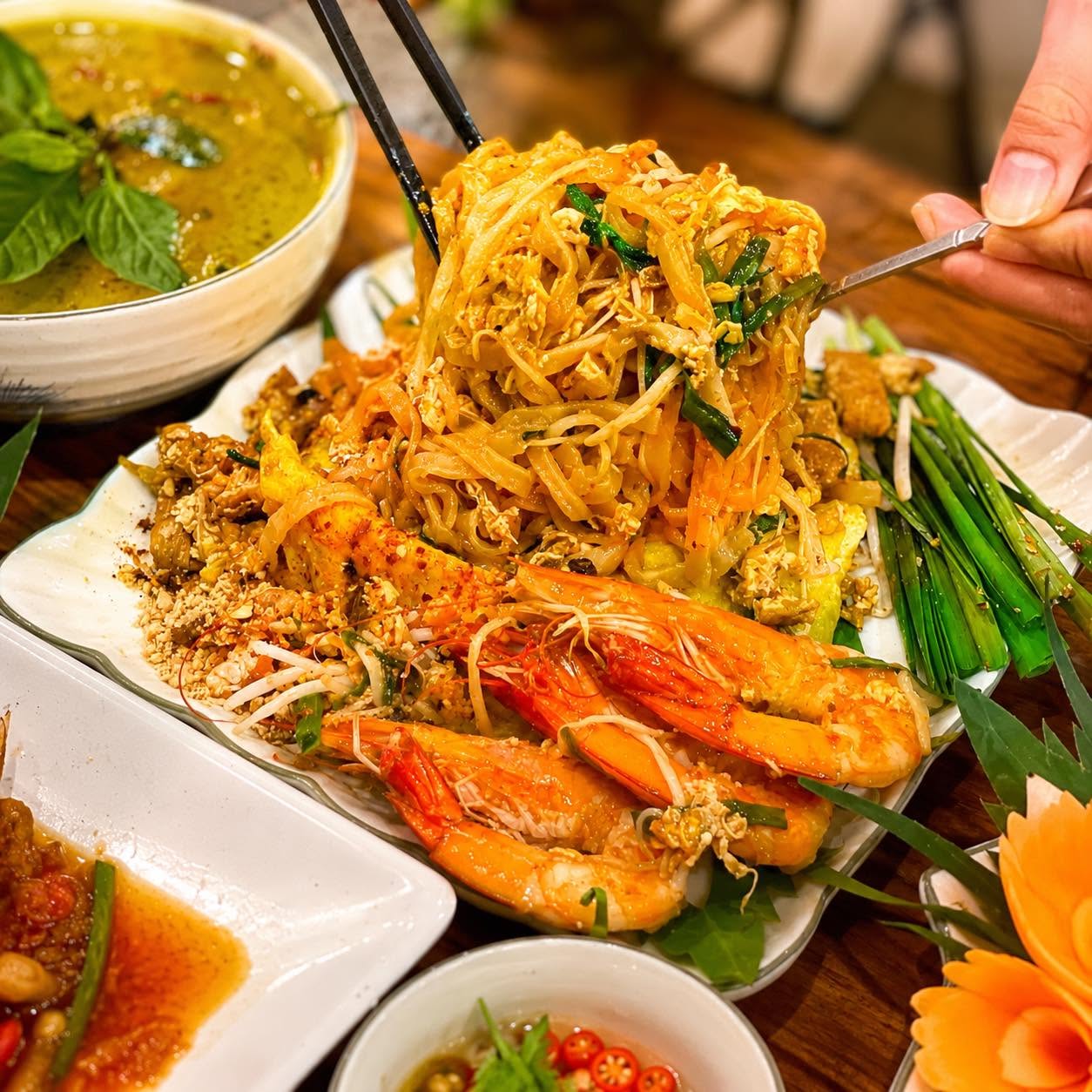  Discovering Authentic Thai Cuisine in Hanoi
