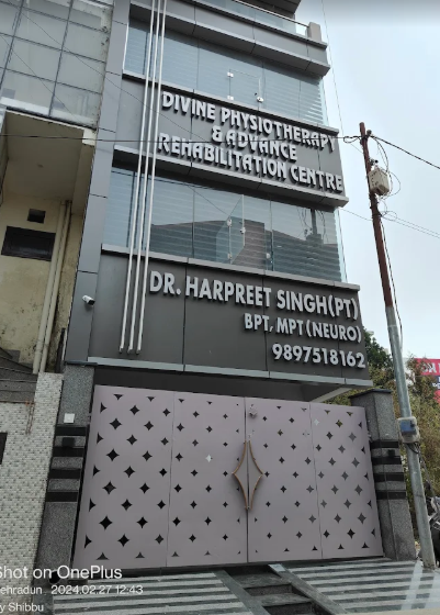  Best physiotherapist in Dehradun