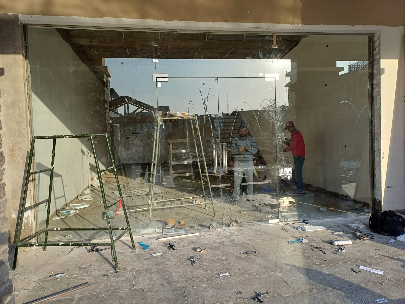  THAKUR GLASS WORK LUDHIANA ALL AREA NEAR GLASS WORK DEALER SHOP