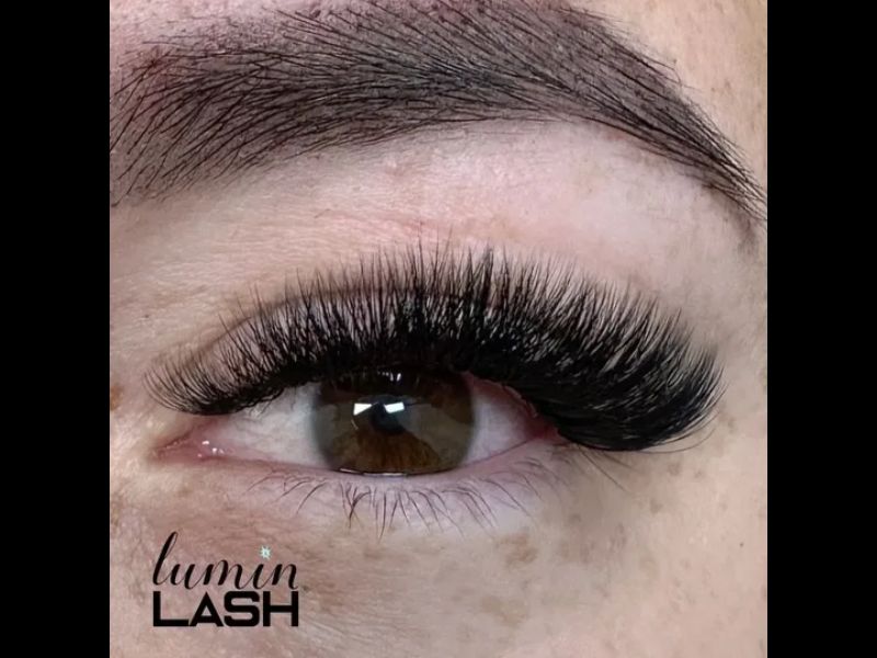  Lashes Missouri City Personalized Lash Beauty at Lumin Lash