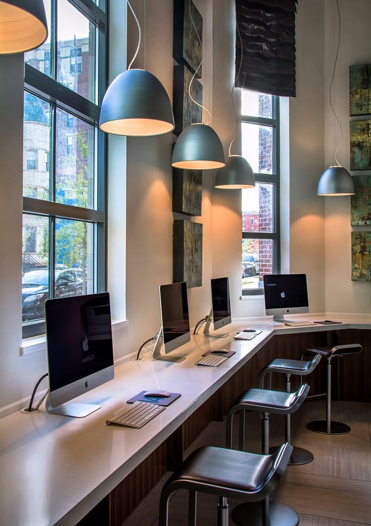  Cyber Cafes