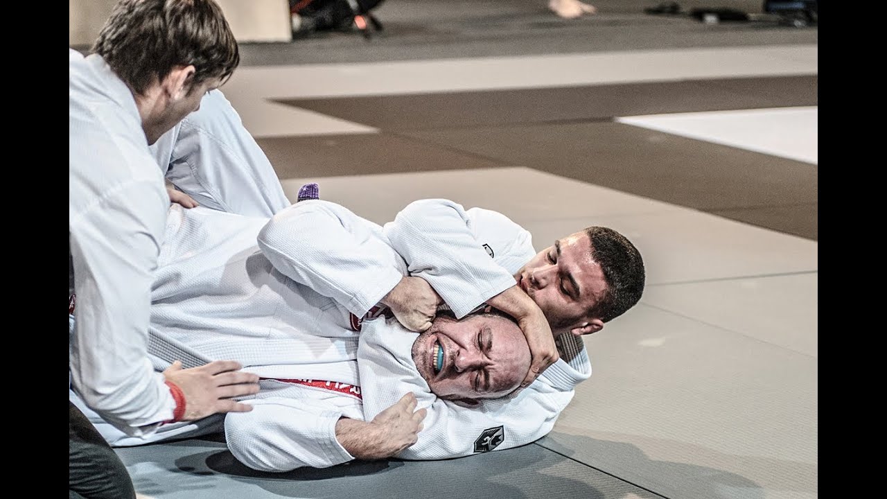  Build Confidence Through BJJ Wrestling Training Classes Today