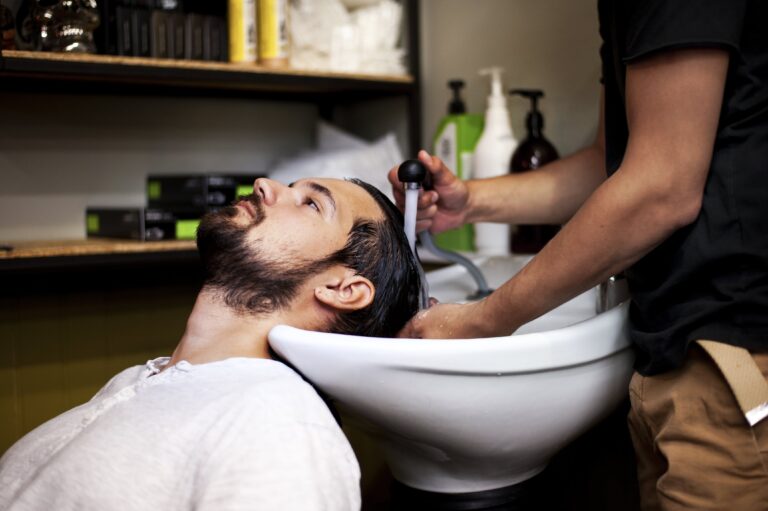  How to Find the Best Beard Specialist in Bournemouth for Professional Beard Grooming and Shaping