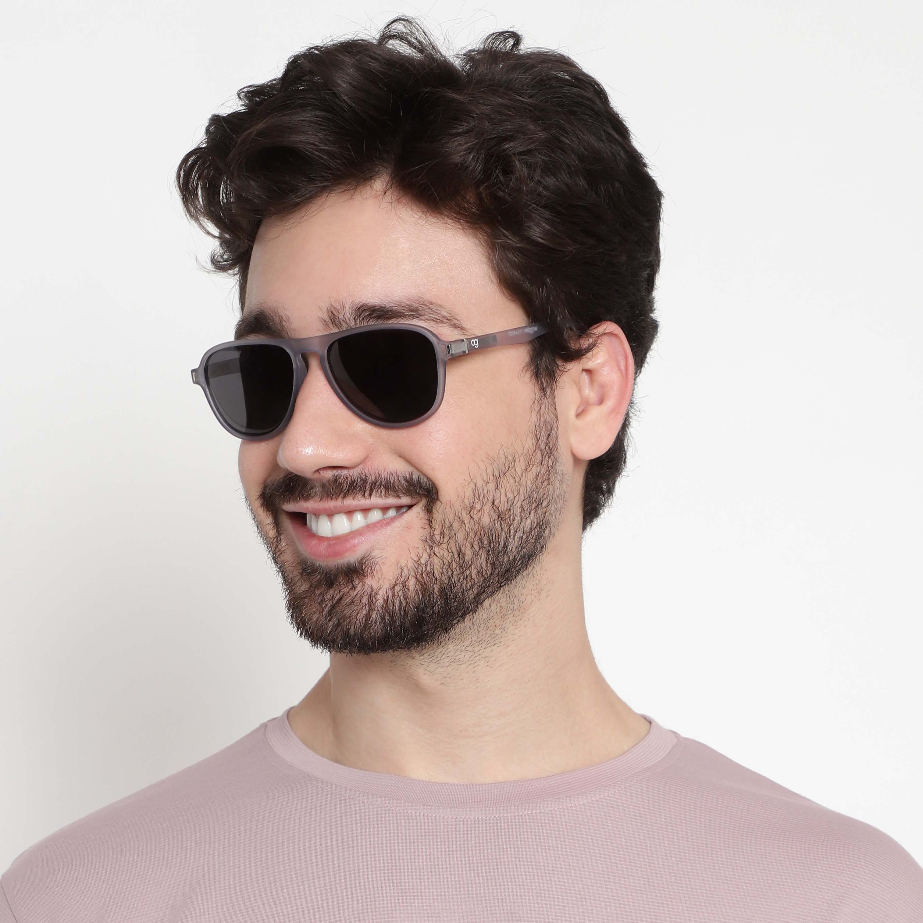  Buy Men’s Black Aviator Sunglasses at Woggles