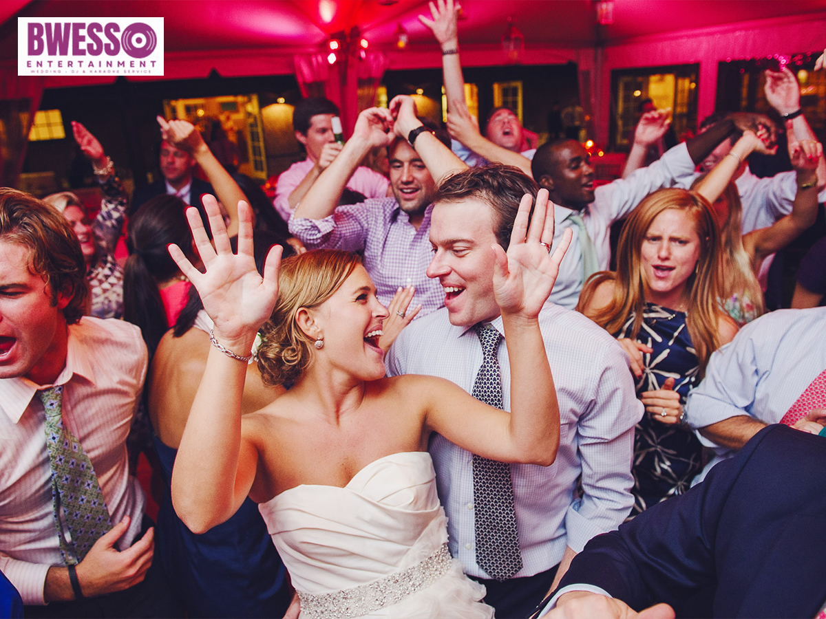  Wedding DJ Near Me for Personalized Wedding Entertainment