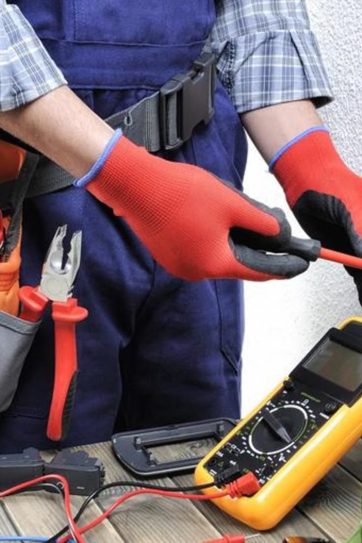  Electrical Contractors
