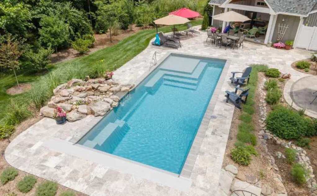  Professional Pool Closing Services for a Worry-Free Winter