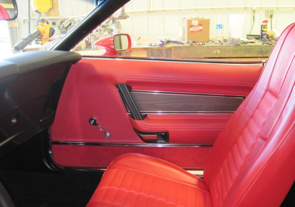  Get feasible and holistic automotive upholstery irrespective of the types of vehicles