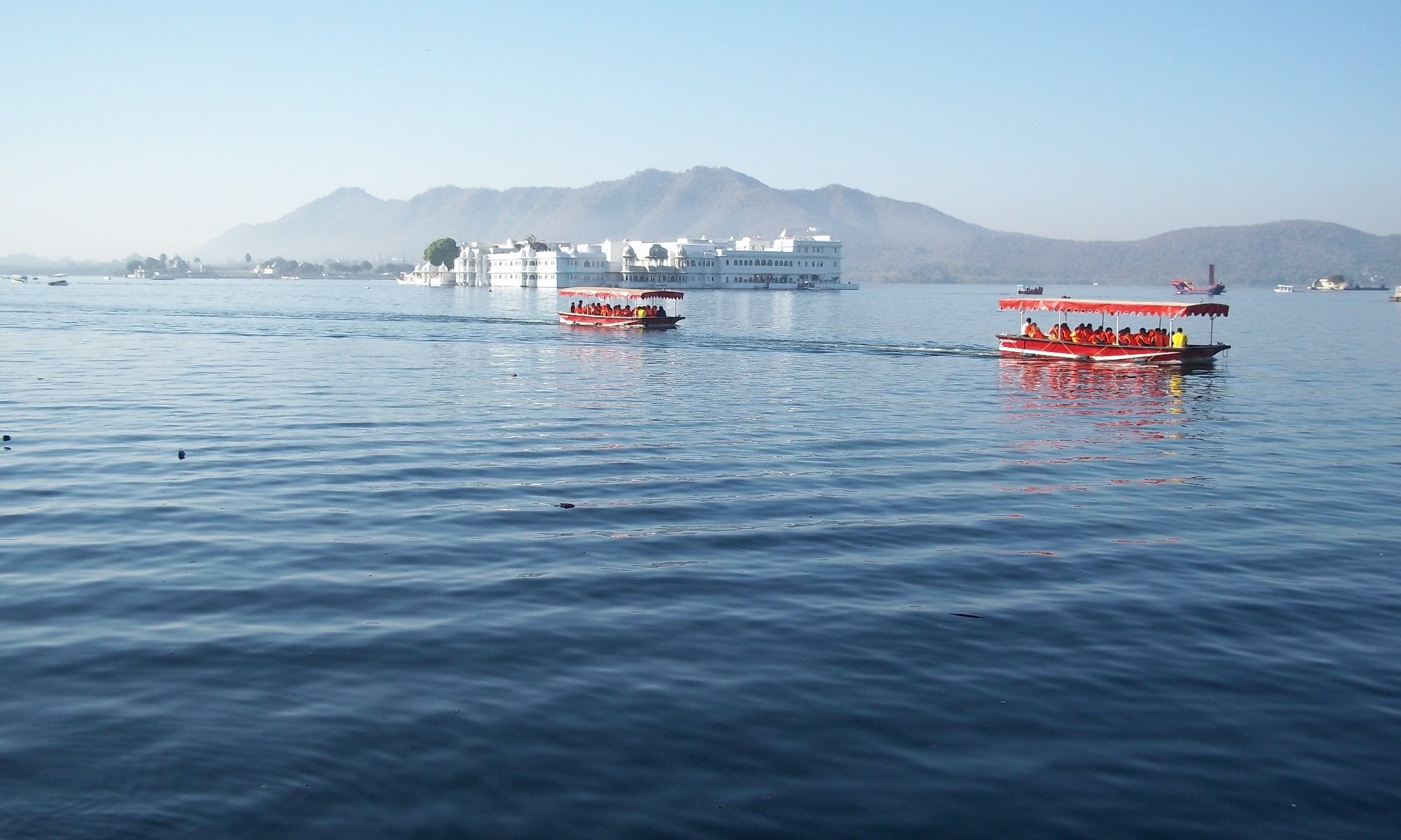  Luxury Kerala Tour Package