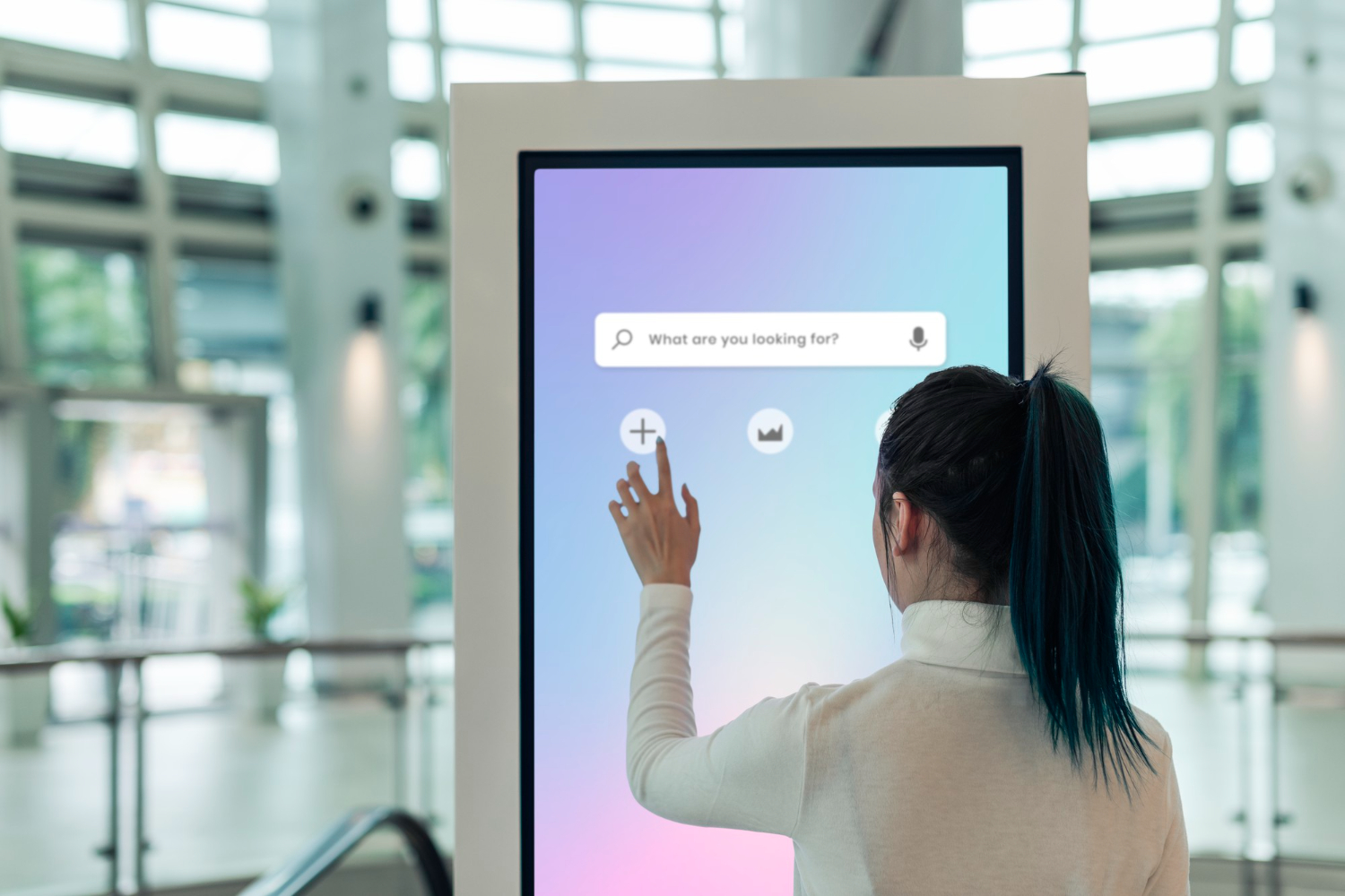  Digital Signage Solutions Abu Dhabi for Hospitals & Clinics