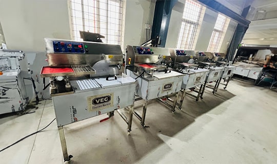  Manual Chocolate Tempering Molding Machine Manufacturers | VEC Choco Tech