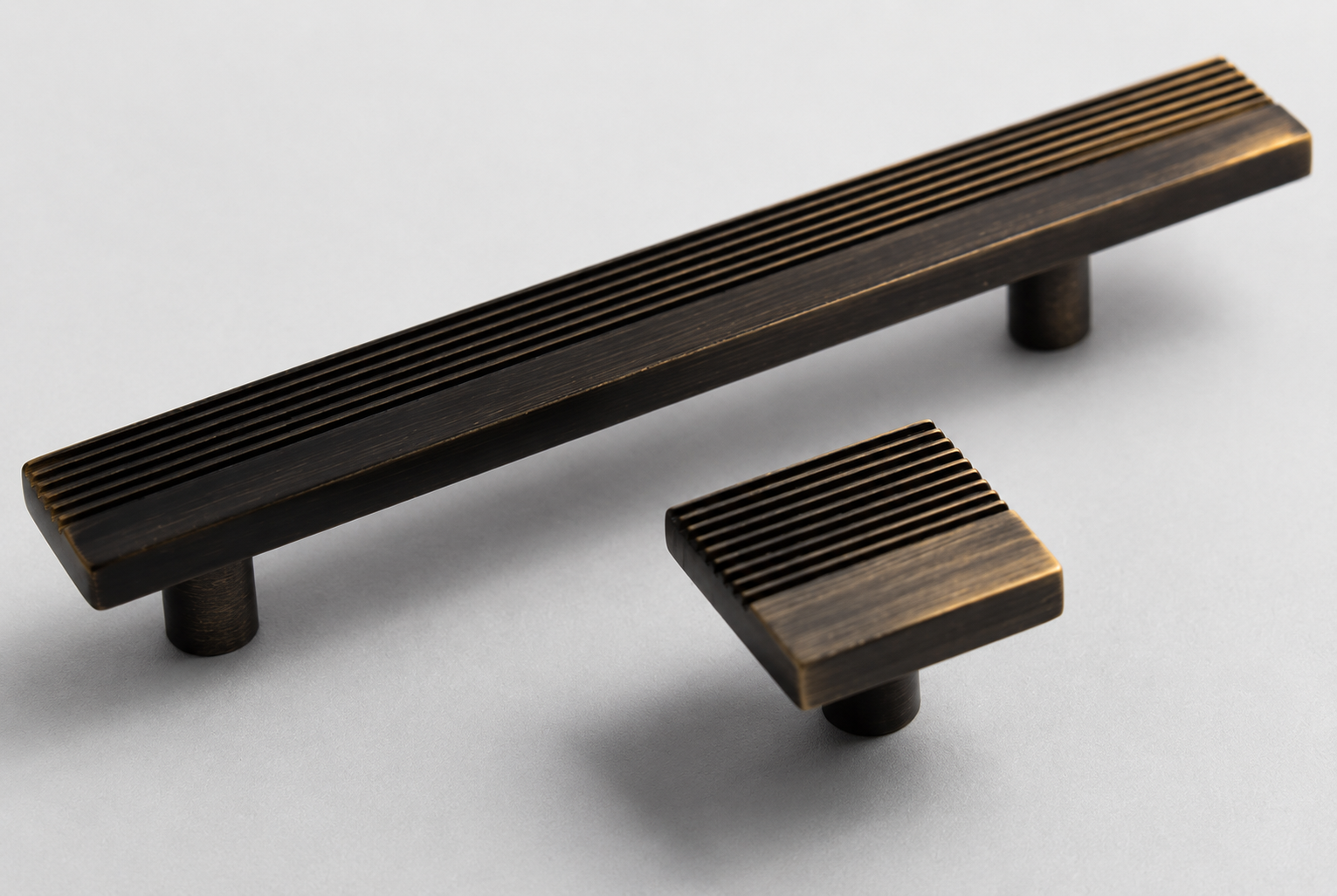  Antique Brass Cabinet Hardware – Rail Cabinet Pulls
