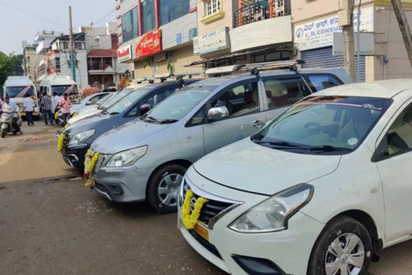  Mysore Sightseeing Taxi Service in Mysuru | Mysore Travelo