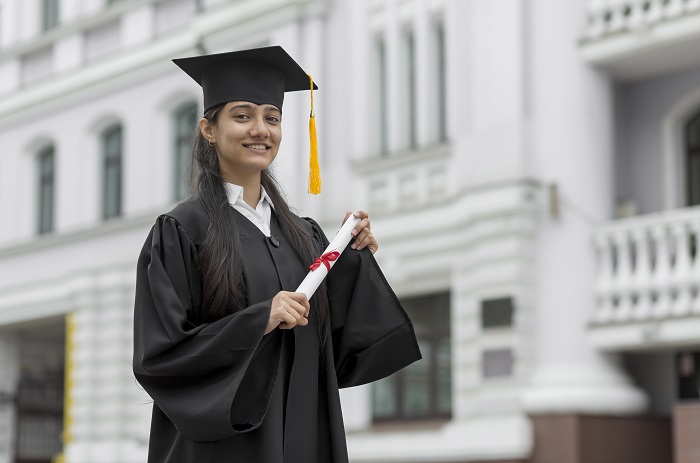 BBA Course Admission 2026 – Eligibility, Courses and Career Scope