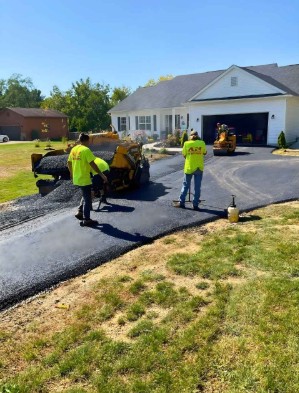  Asphalt Driveways in Columbus Ohio for Smooth Residential Access
