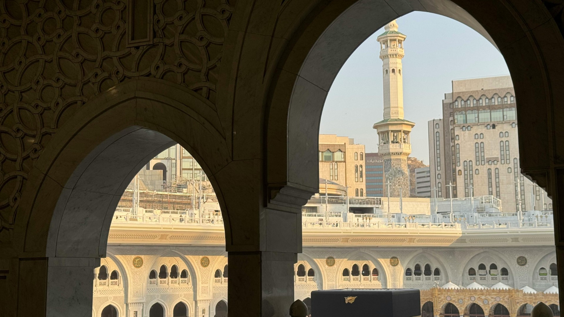  4 Star Umrah Packages UK 2026 With Deluxe 4 Star Umrah Package