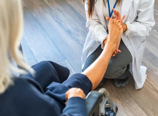  Foot Specialist Brampton
