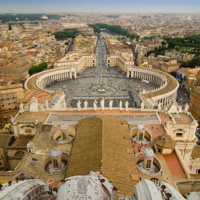  What is the best way to visit the Colosseum