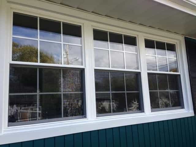  Deluxe Windows & Doors