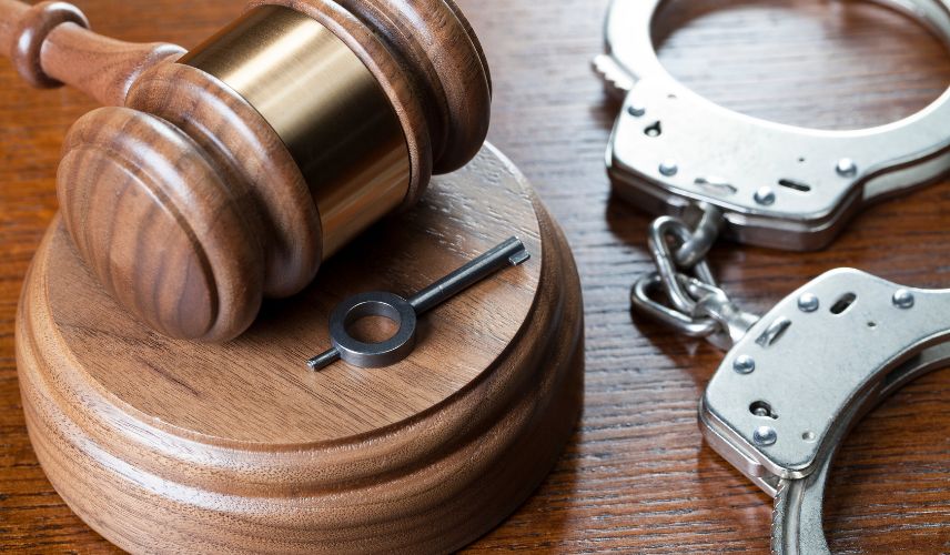  Trusted Criminal Defence Advocate in Ahmedabad
