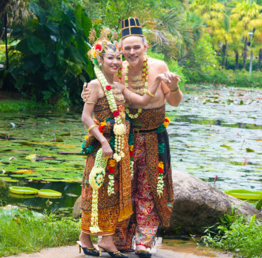  Pre-Wedding Photographer Singapore – Capture Your Love Story with MyFotografi