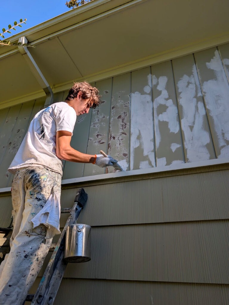  Professional Painting Contractors in Oak Bay, BC | University Student Painters