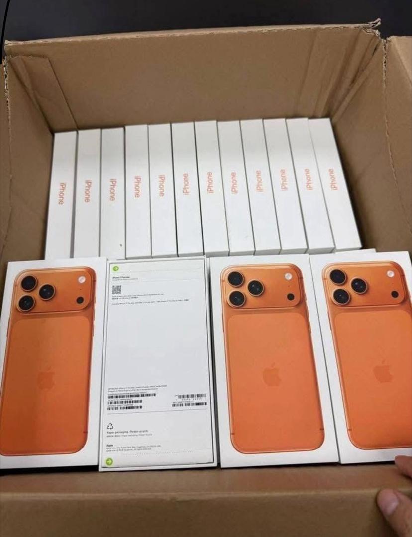  Brand New Apple iPhone 17 Pro and iPhone 17 Pro Max Unlocked === $800USD