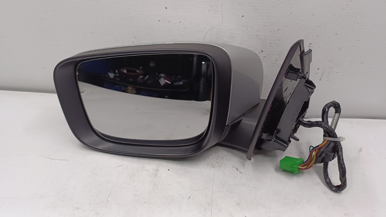  VOLVO XC60 T5 2.0 AT 2014 SIDE MIRROR LEFT OEM 31352117